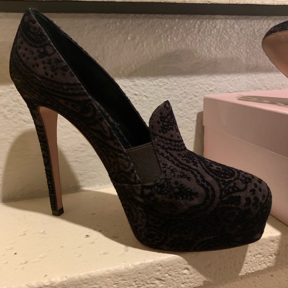 NWT Love these shoes! SZ.7 very comfortable - Picture 5 of 8